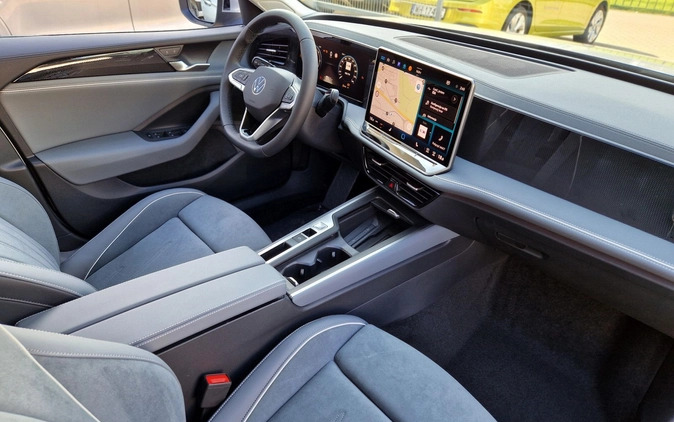 Volkswagen Passat cena 177500 przebieg: 1, rok produkcji 2024 z Orzysz małe 436